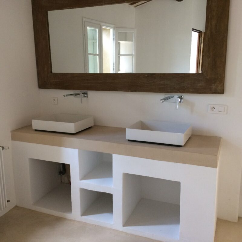 Mobilier béton ciré